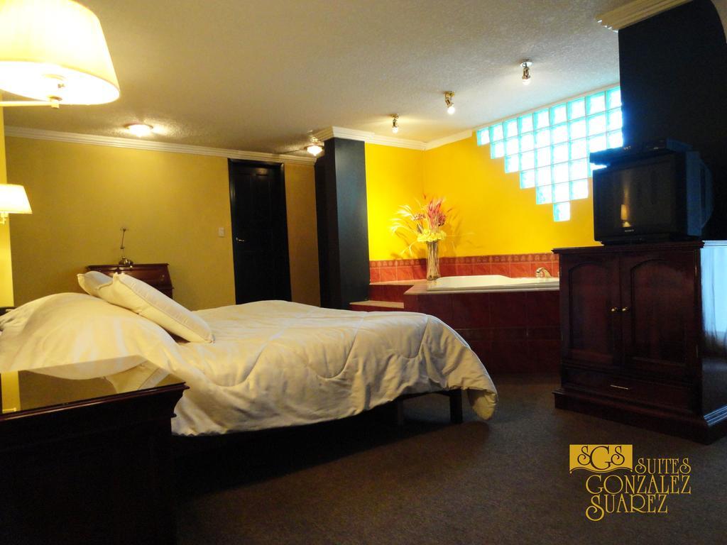 Hotel Suites Gonzalez Suarez Кито Екстериор снимка