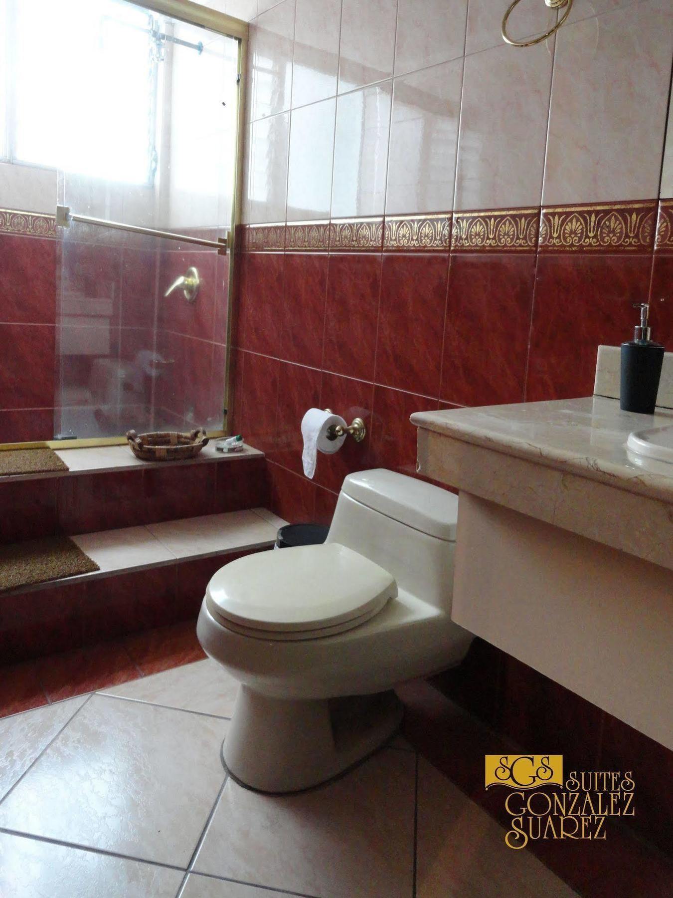 Hotel Suites Gonzalez Suarez Кито Екстериор снимка