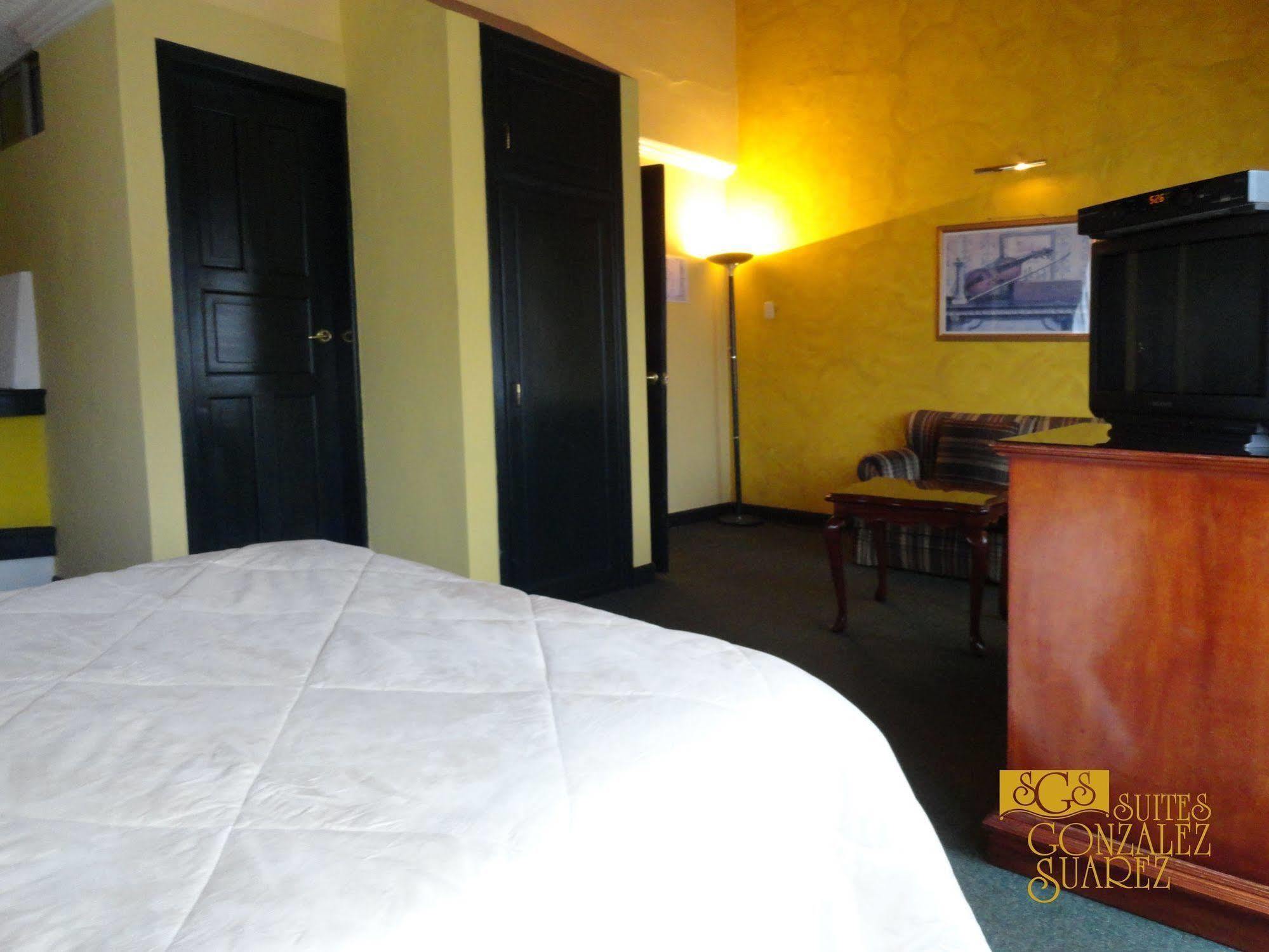 Hotel Suites Gonzalez Suarez Кито Екстериор снимка